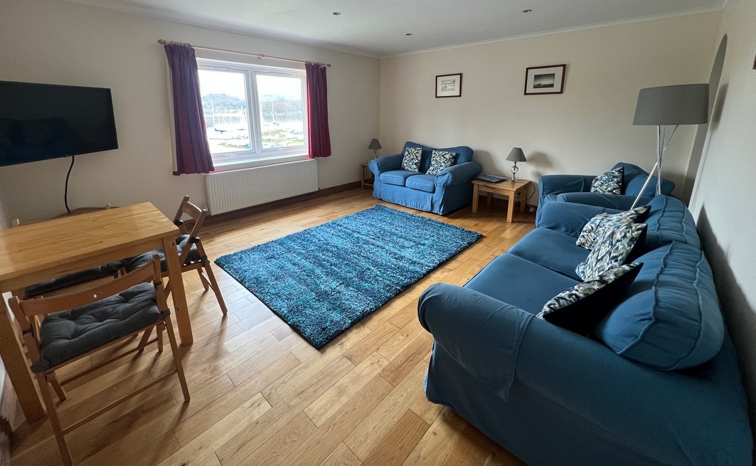 Family apartment for 6 Derwent Water Marina