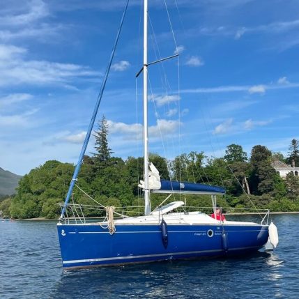 Beneteau-First-211-Avaceta-5-e1704991981313.jpg